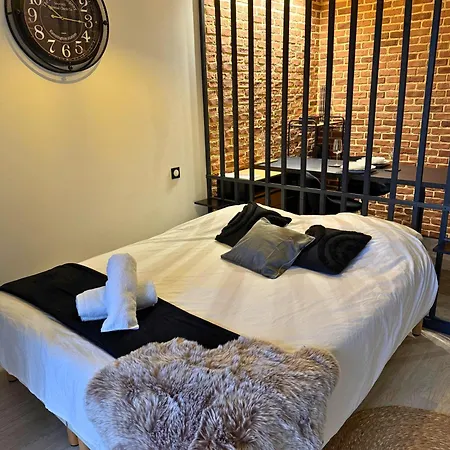 Apartment Cosy Roc - Wifi, Balcon, Tv, Clim, Equipe *