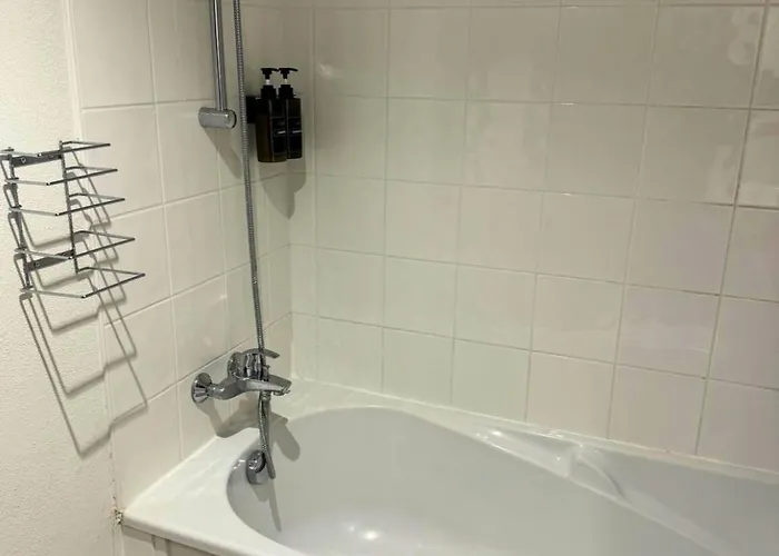 شقة Cosy Roc - Wifi, Balcon, Tv, Clim, Equipe *