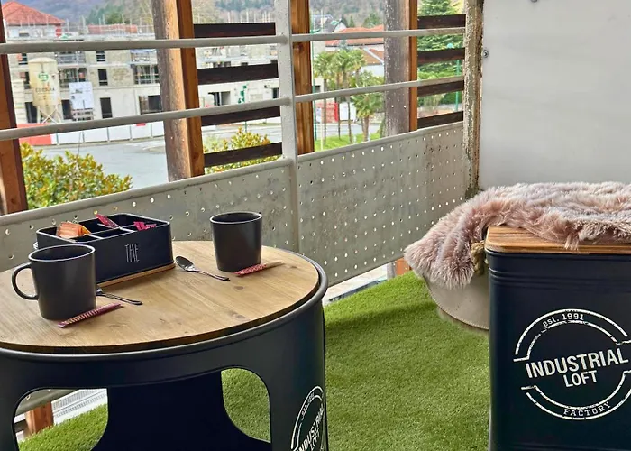 شقة Cosy Roc - Wifi, Balcon, Tv, Clim, Equipe لورد