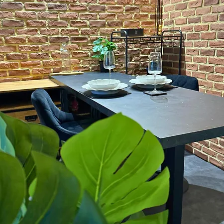 Cosy Roc - Wifi, Balcon, Tv, Clim, Equipe Apartmán